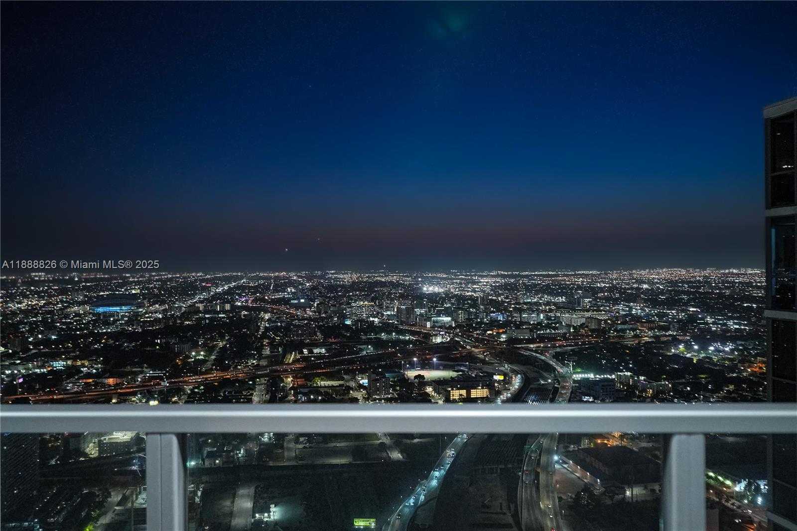 Small Image of 1100 BISCAYNE BLVD #PH6302, Miami Number 71