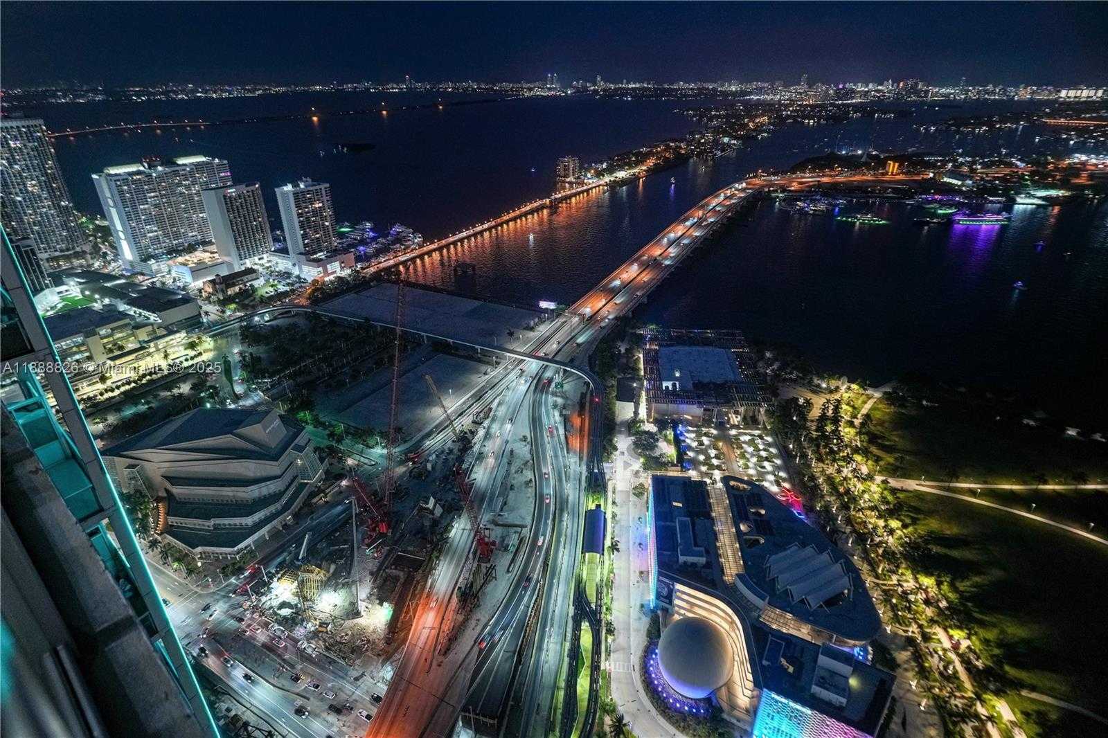 Small Image of 1100 BISCAYNE BLVD #PH6302, Miami Number 76