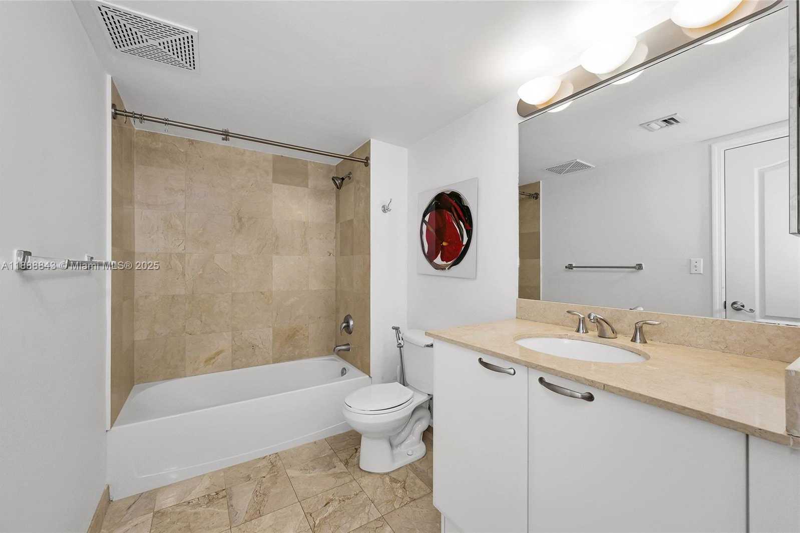 Small Image of 2101 BRICKELL AVENUE #905, Miami Number 14