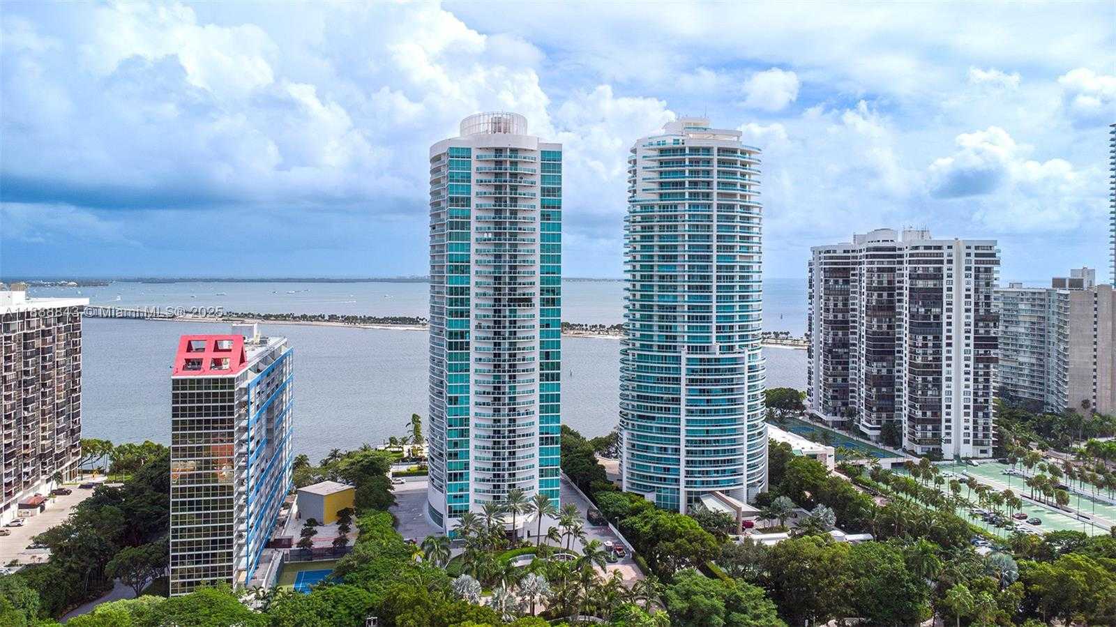 Small Image of 2101 BRICKELL AVENUE #905, Miami Number 24