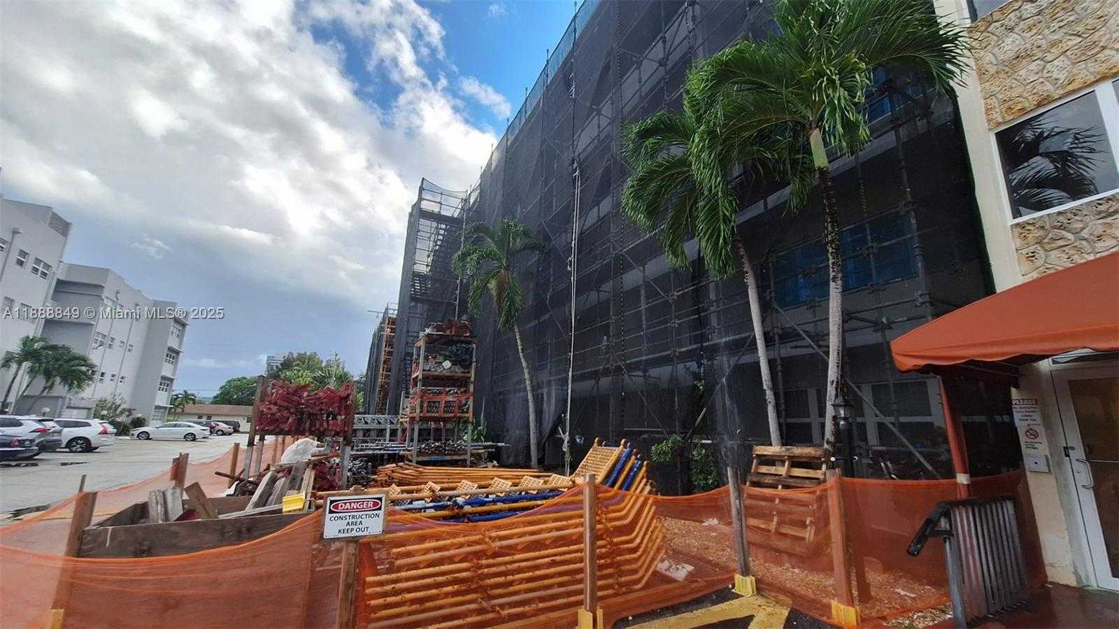 Small Image of 215 SOUTH EAST 3RD AVE #202D, Hallandale Beach Number 3