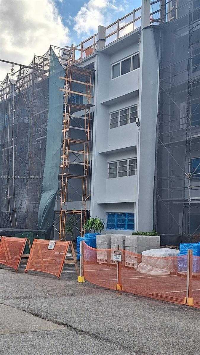 Small Image of 215 SOUTH EAST 3RD AVE #202D, Hallandale Beach Number 5