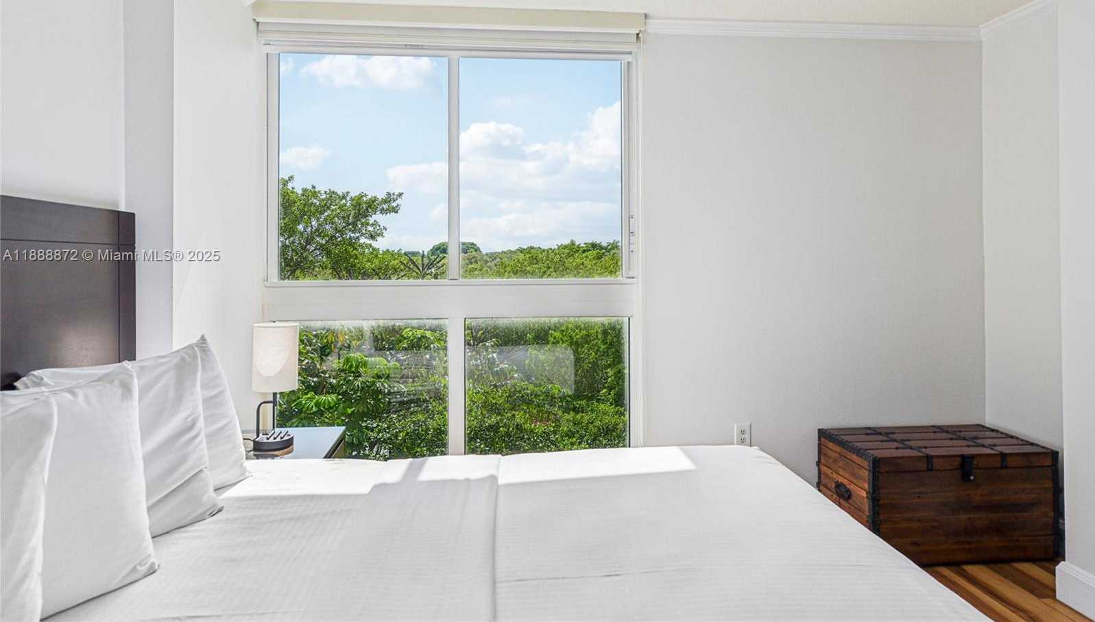 Small Image of 2951 SOUTH BAYSHORE DR #710, Miami Number 17