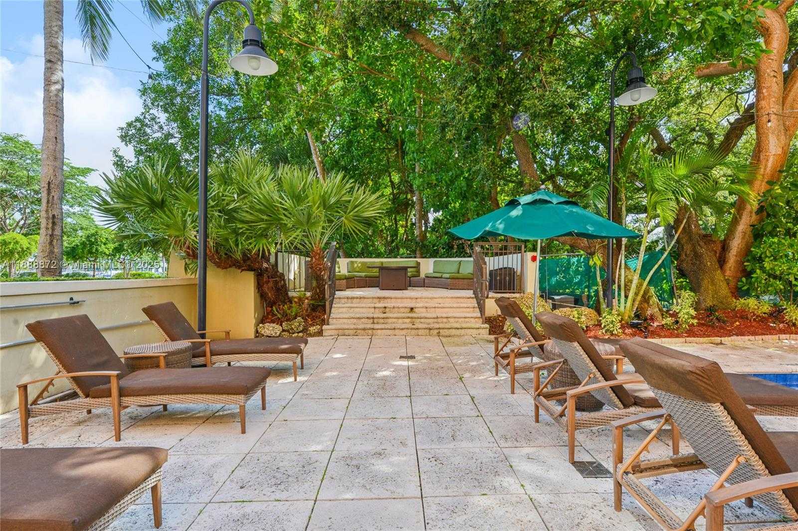Small Image of 2951 SOUTH BAYSHORE DR #710, Miami Number 25