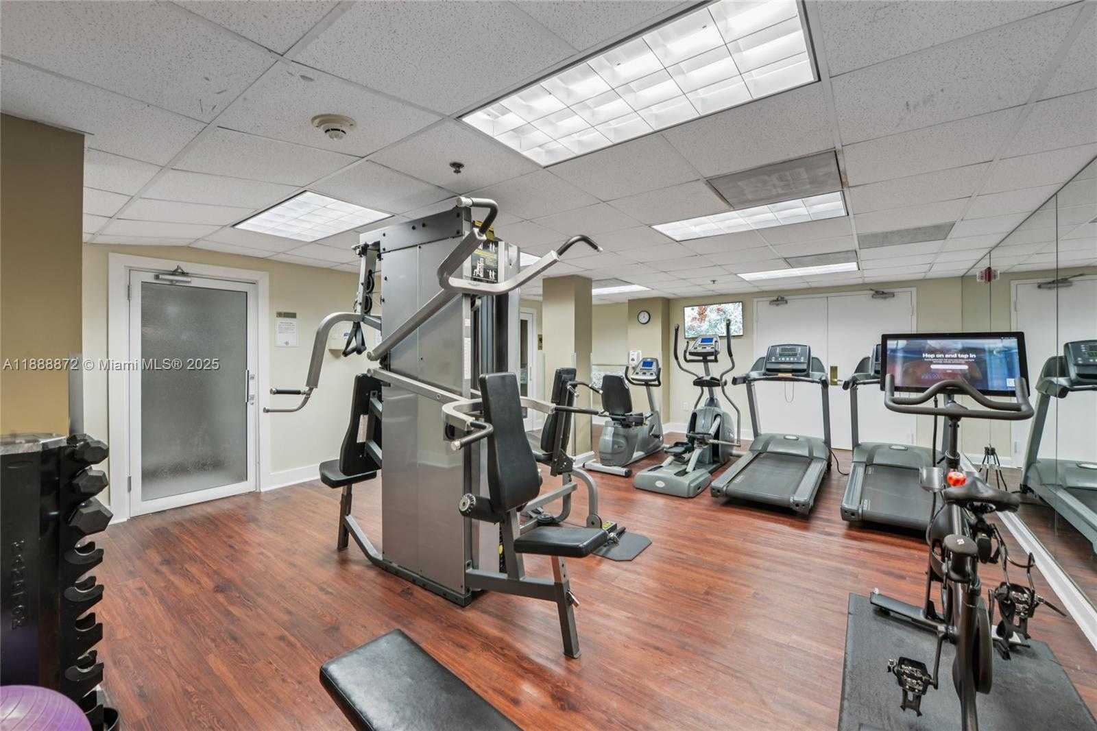 Small Image of 2951 SOUTH BAYSHORE DR #710, Miami Number 27