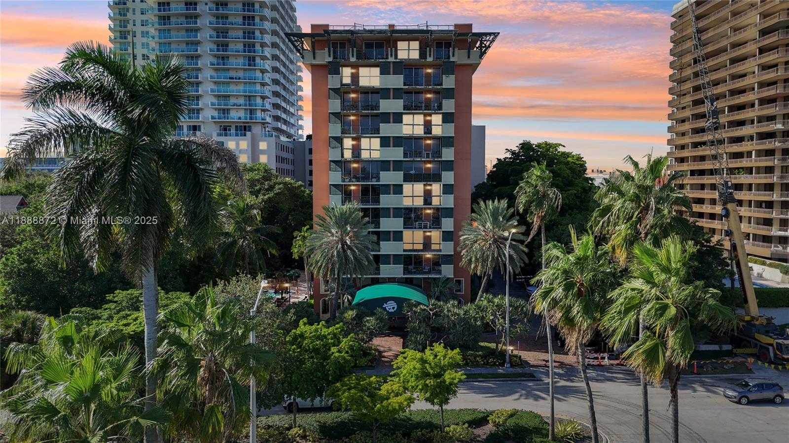Small Image of 2951 SOUTH BAYSHORE DR #710, Miami Number 37