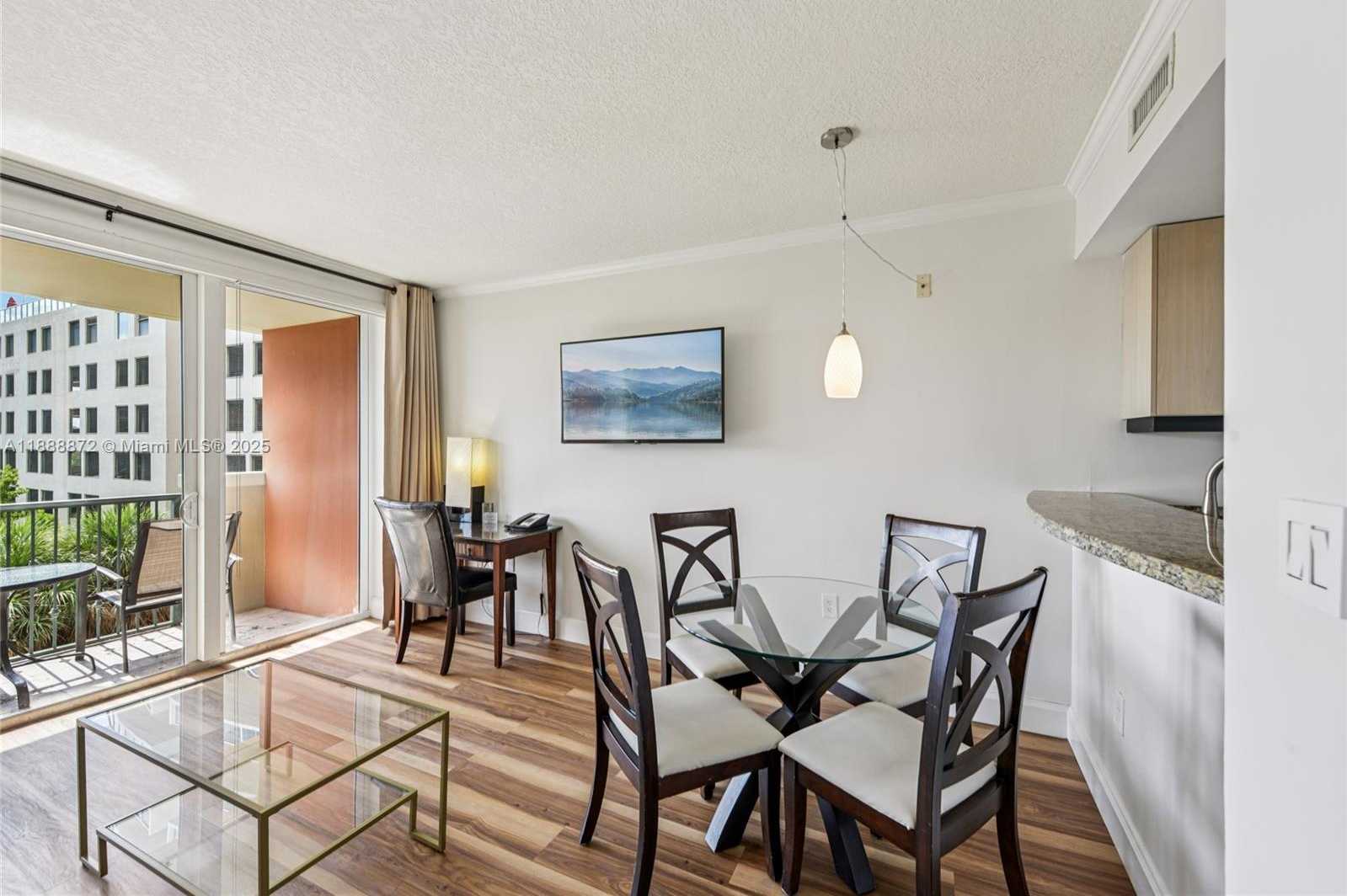Small Image of 2951 SOUTH BAYSHORE DR #710, Miami Number 8