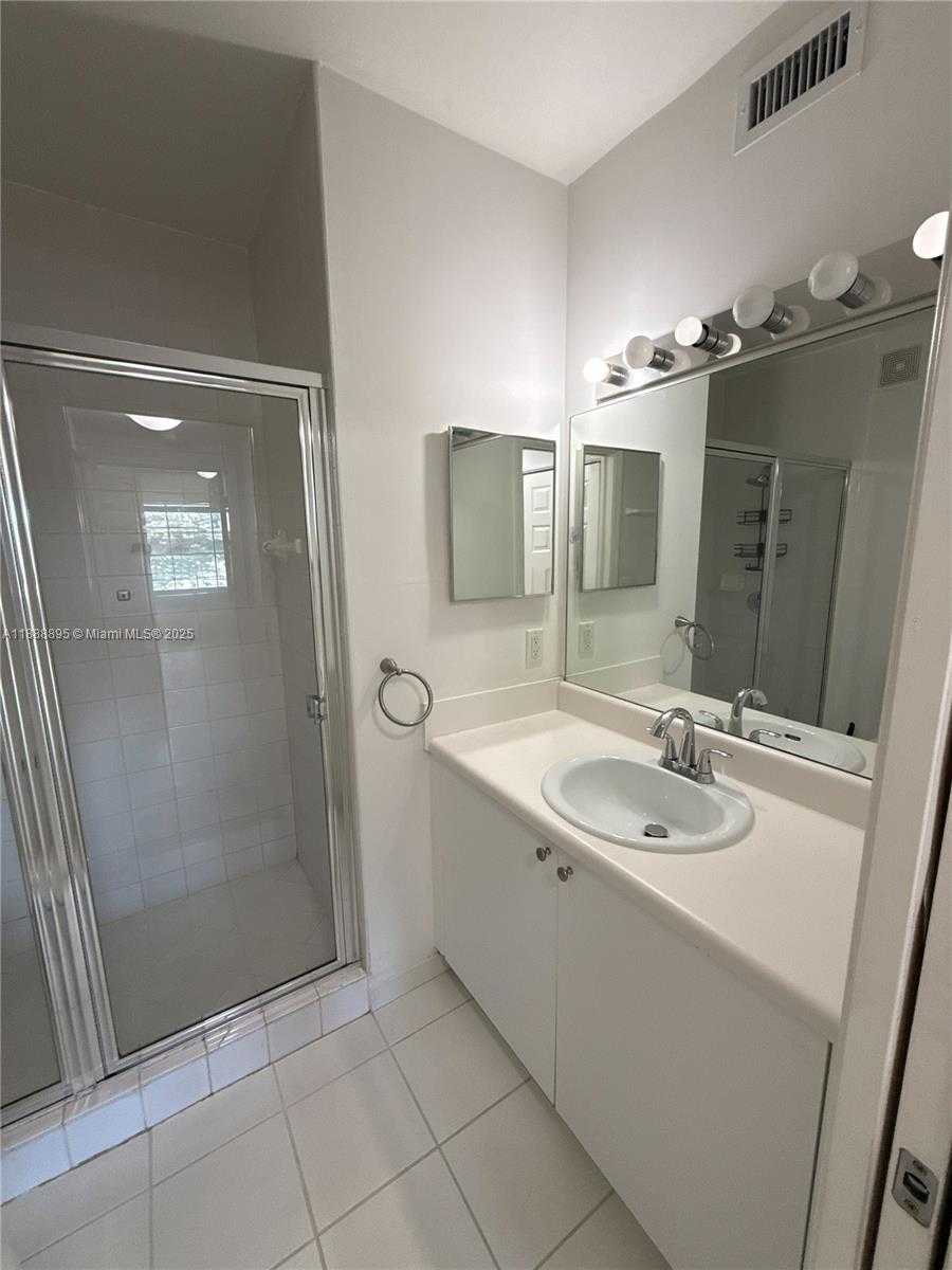 Small Image of 2301 WEST PRESERVE WAY #306, Miramar Number 6