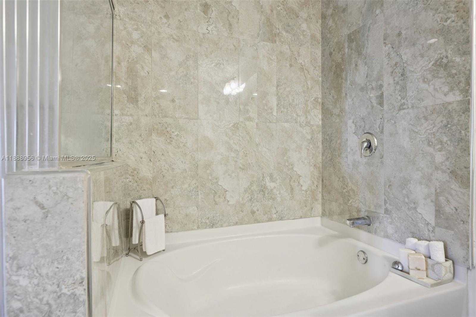 Small Image of 3340 NORTH EAST 190TH ST #1101, Aventura Number 20