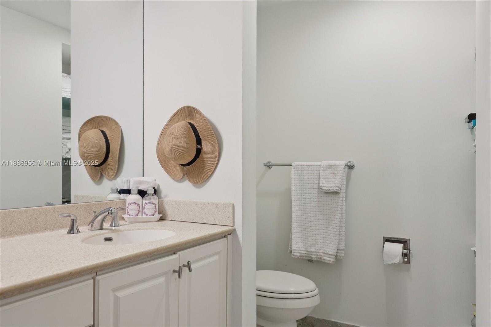 Small Image of 3340 NORTH EAST 190TH ST #1101, Aventura Number 21