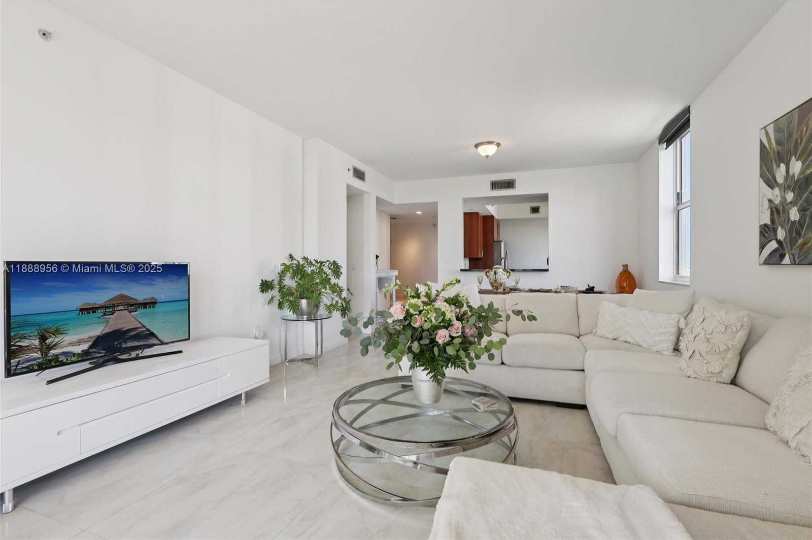 Small Image of 3340 NORTH EAST 190TH ST #1101, Aventura Number 4