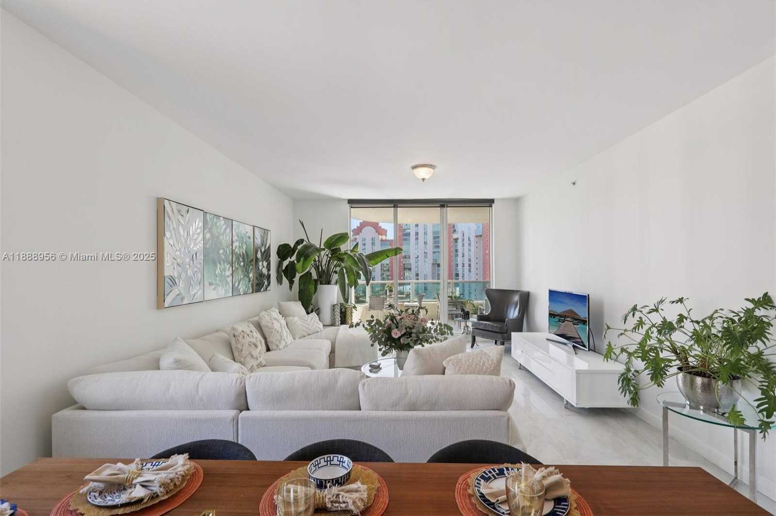 Small Image of 3340 NORTH EAST 190TH ST #1101, Aventura Number 5