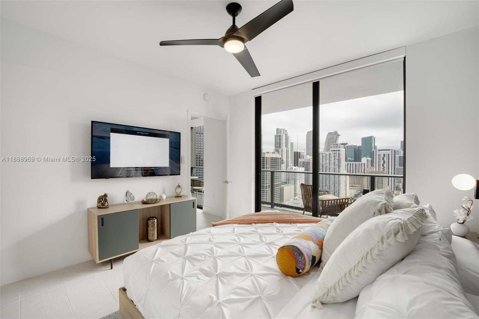 Small Image of 601 NORTH WEST 1ST AVE #2607, Miami Number 12