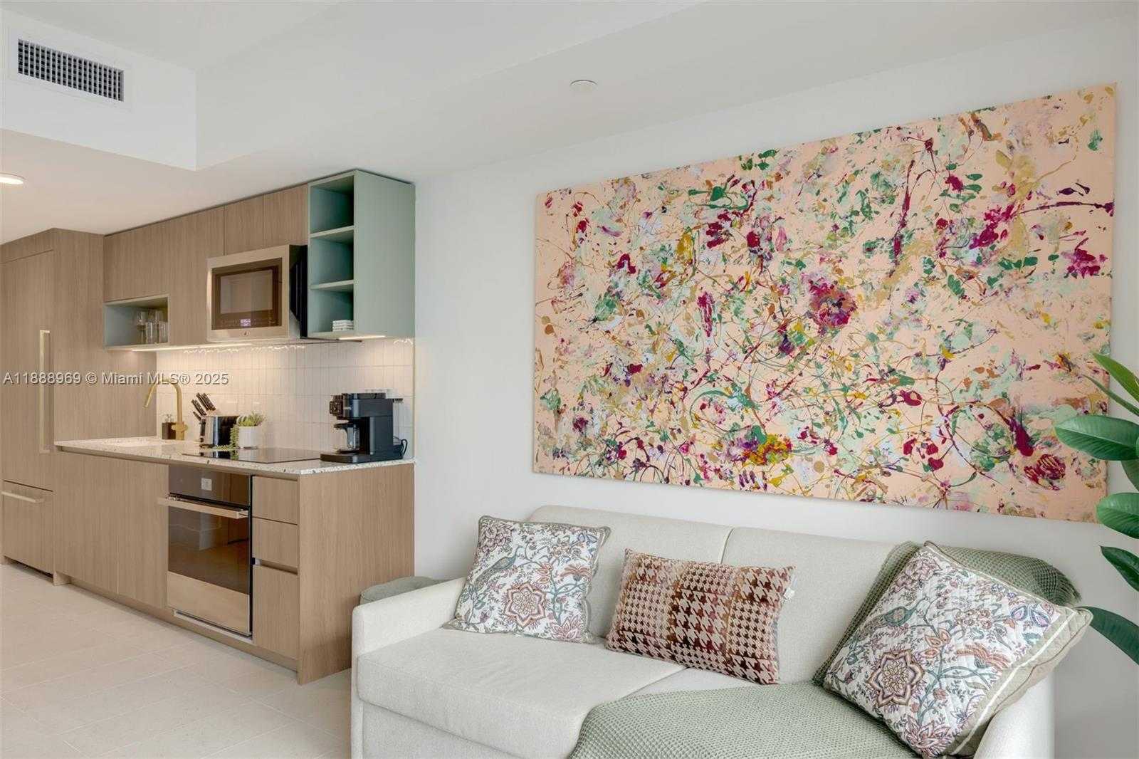 Small Image of 601 NORTH WEST 1ST AVE #2607, Miami Number 2