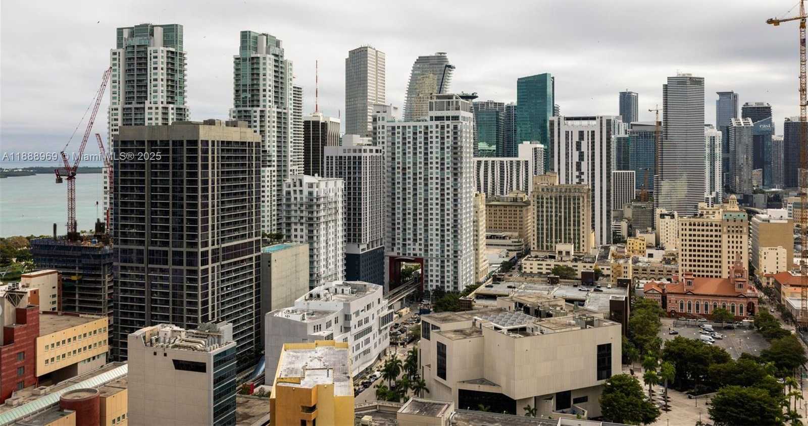 Small Image of 601 NORTH WEST 1ST AVE #2607, Miami Number 22