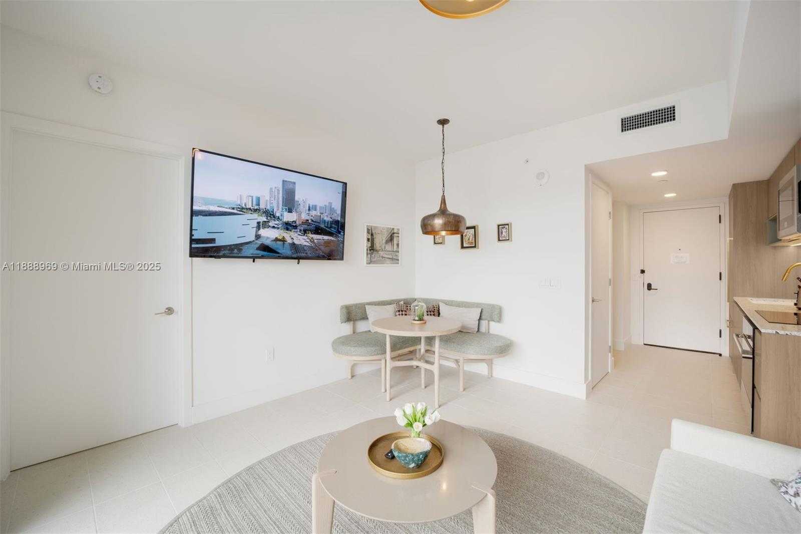Small Image of 601 NORTH WEST 1ST AVE #2607, Miami Number 5