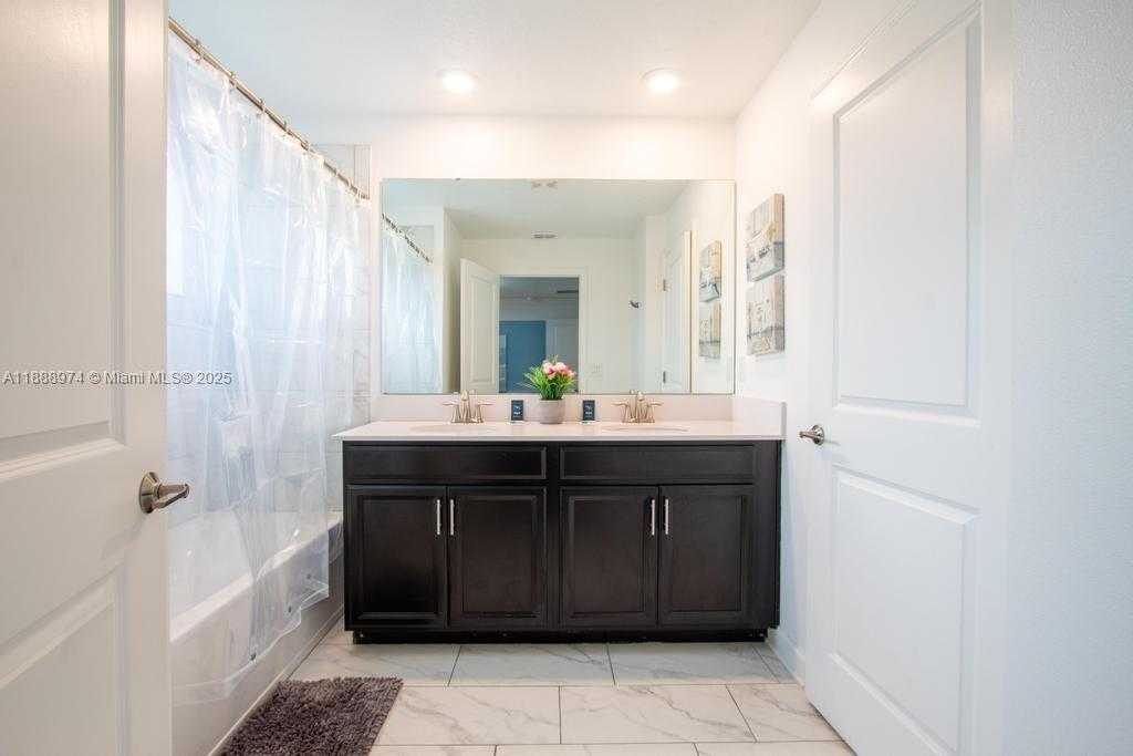 Small Image of 962 SPLASH SHOT PL, Kissimmee Number 12