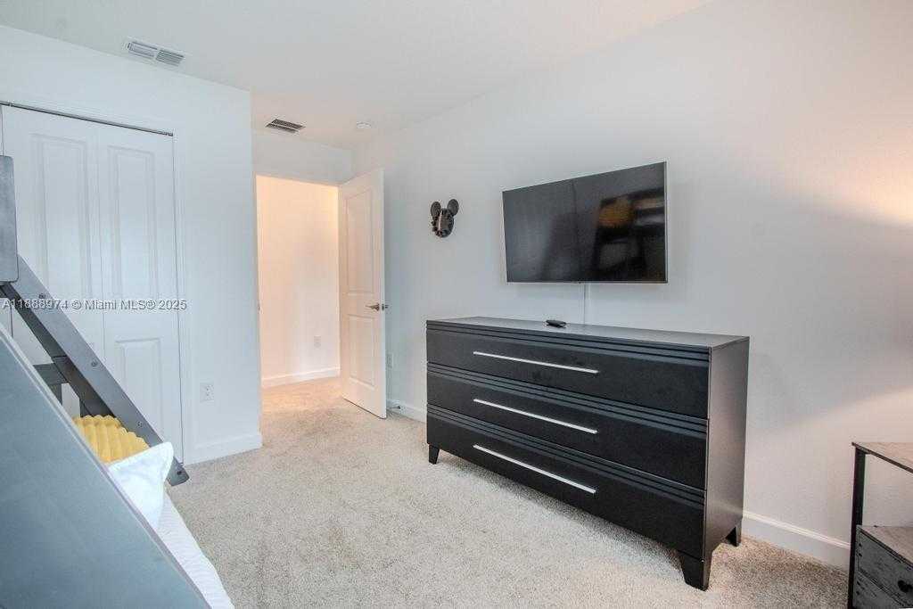 Small Image of 962 SPLASH SHOT PL, Kissimmee Number 9