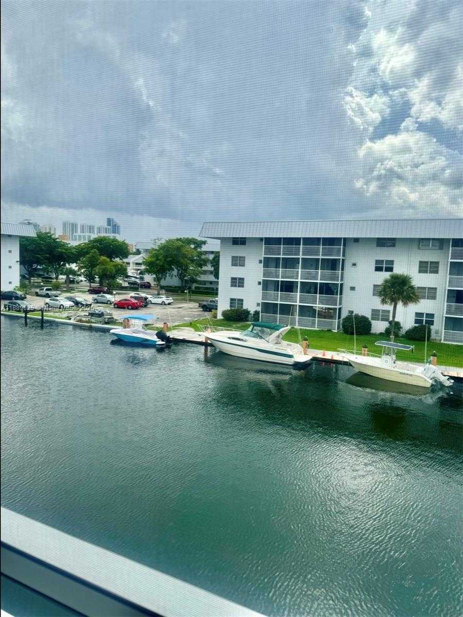 Small Image of 3600 NORTH EAST 170 ST #Apt.D.303, North Miami Beach Number 18