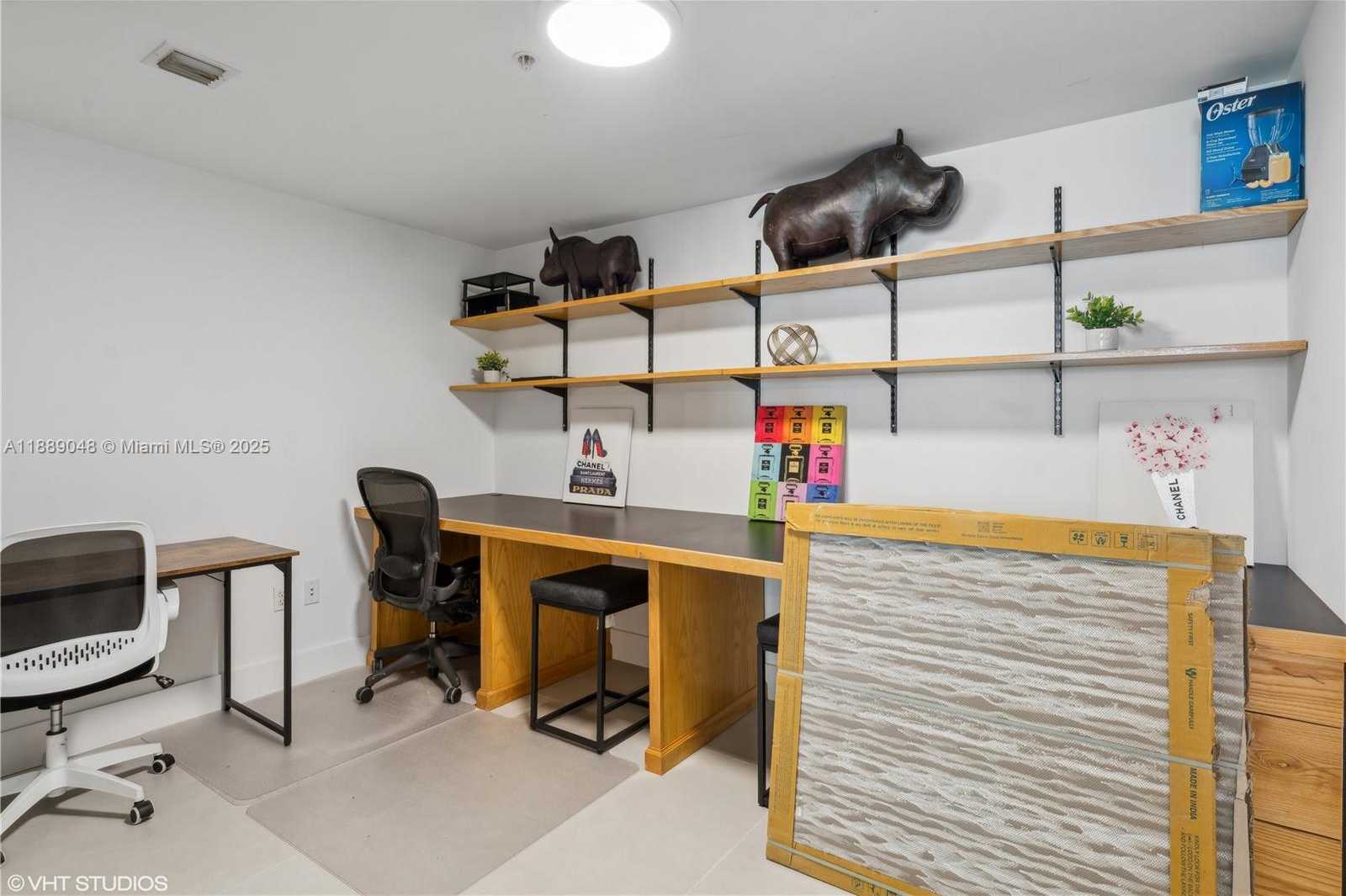 Small Image of 244 BISCAYNE BLVD #3903, Miami Number 11