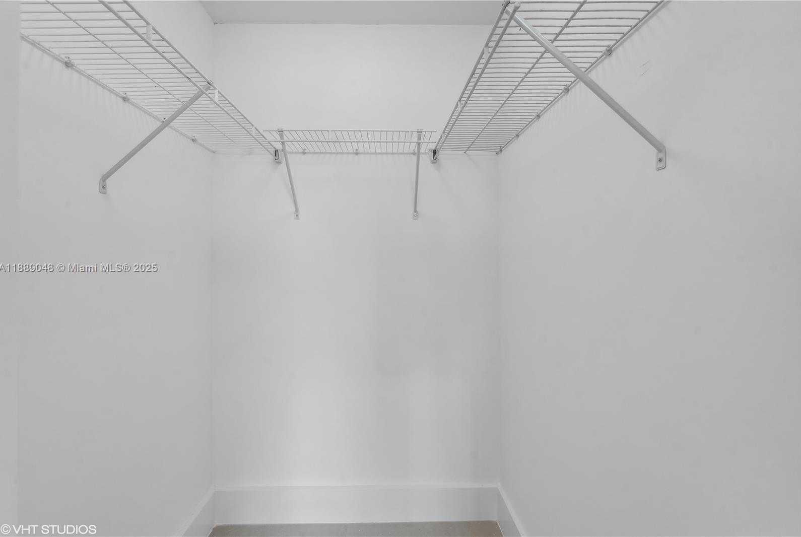 Small Image of 244 BISCAYNE BLVD #3903, Miami Number 15