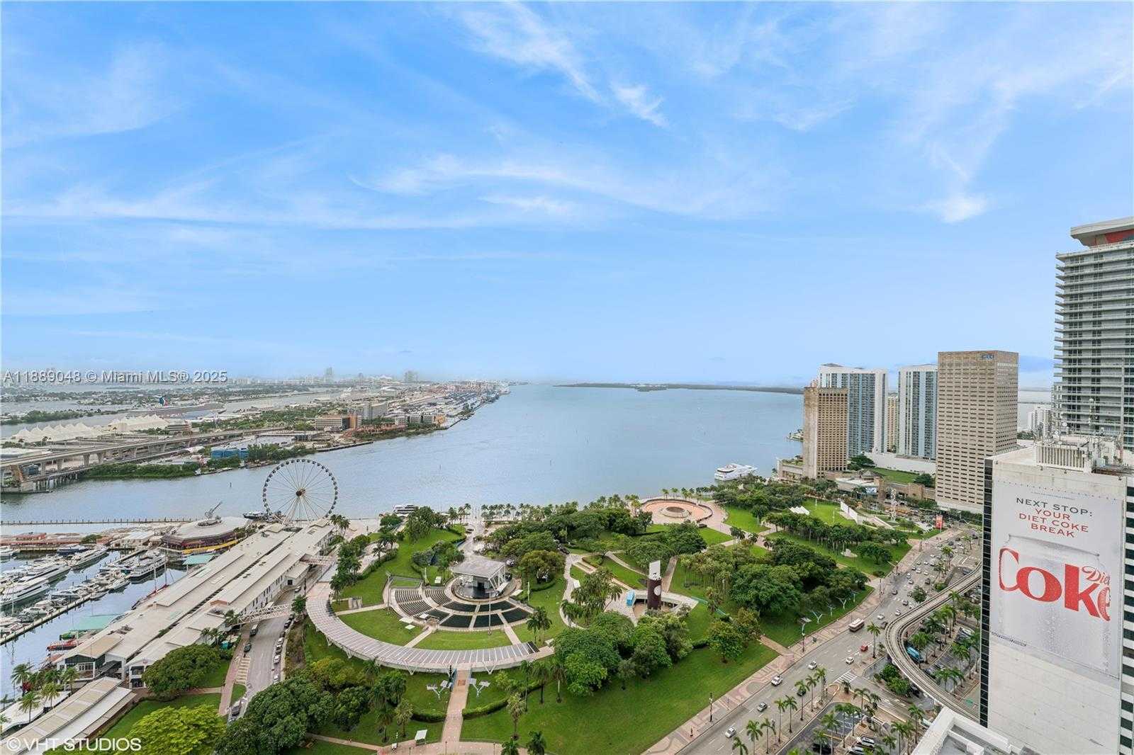 Small Image of 244 BISCAYNE BLVD #3903, Miami Number 3