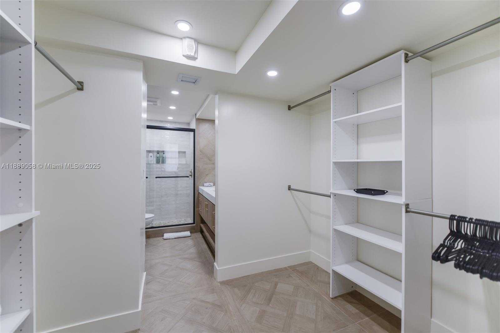 Small Image of 17800 ATLANTIC BLVD #PH14, Sunny Isles Beach Number 20