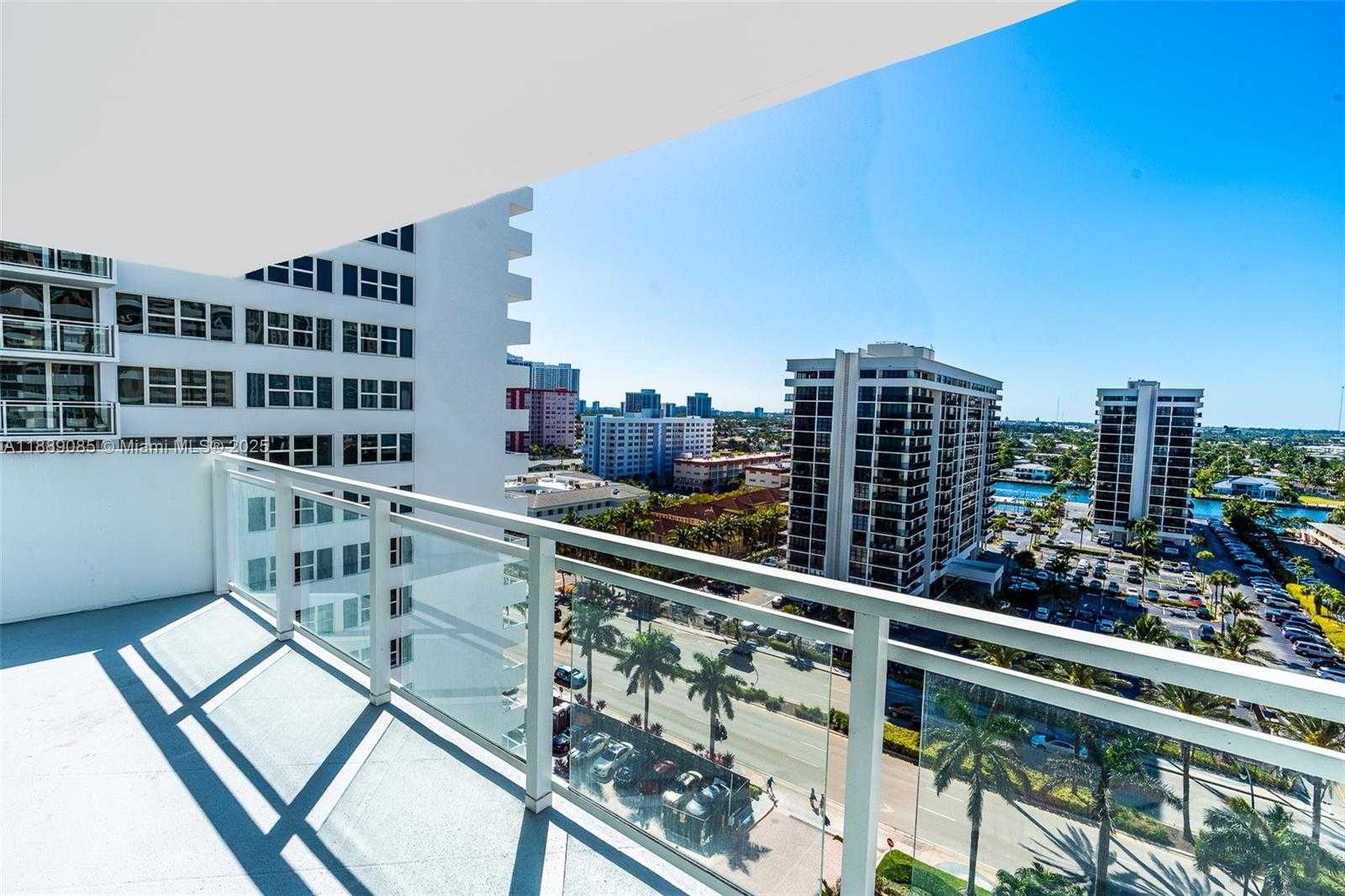 Small Image of 2030 SOUTH OCEAN DR #1127, Hallandale Beach Number 2