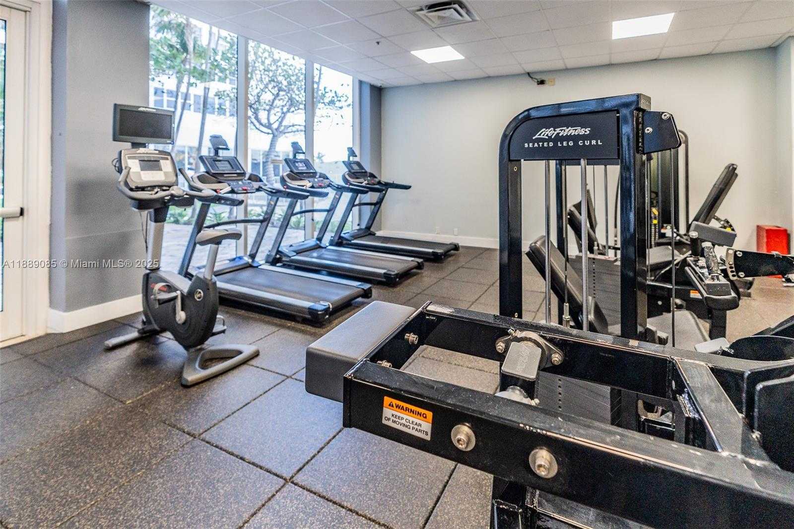 Small Image of 2030 SOUTH OCEAN DR #1127, Hallandale Beach Number 29