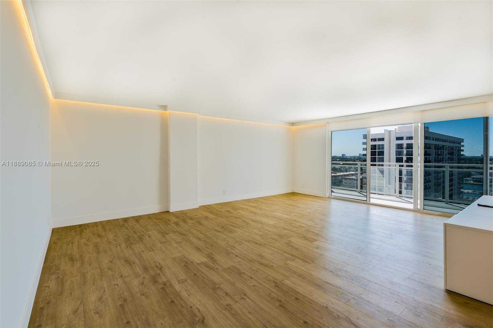 Small Image of 2030 SOUTH OCEAN DR #1127, Hallandale Beach Number 6