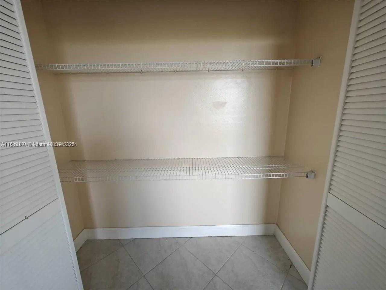 Small Image of 3701 NORTH COUNTRY CLUB DR #705, Aventura Number 7