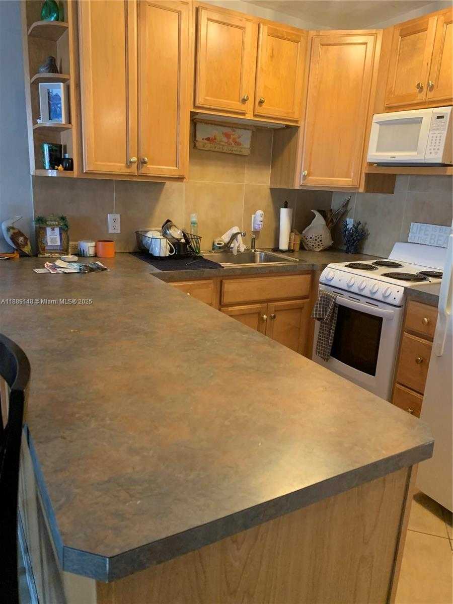 Small Image of 322 TAYLOR ST #2D, Hollywood Number 13