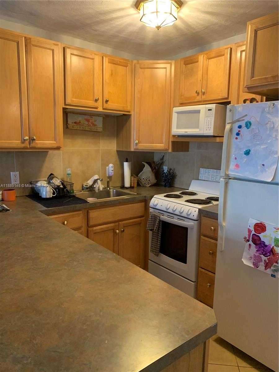 Small Image of 322 TAYLOR ST #2D, Hollywood Number 18