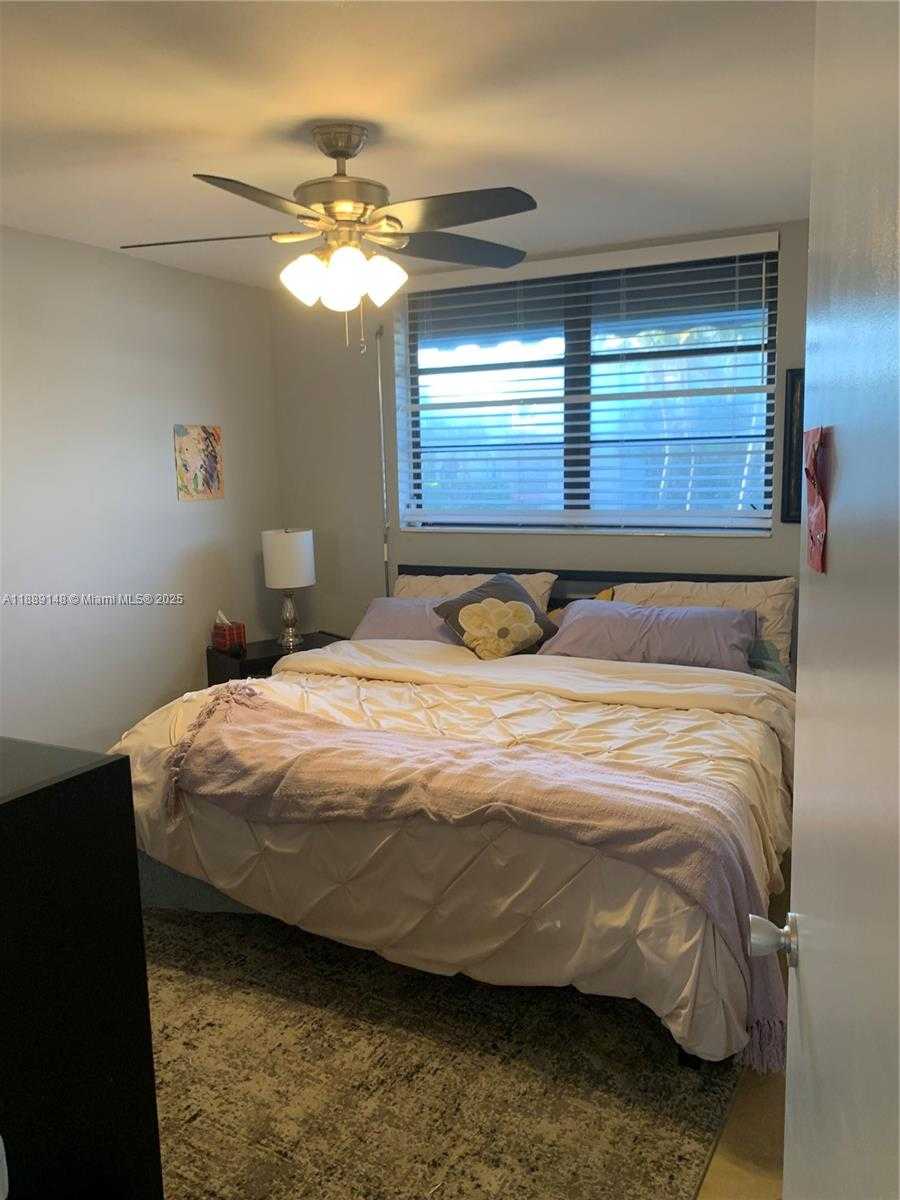 Small Image of 322 TAYLOR ST #2D, Hollywood Number 24