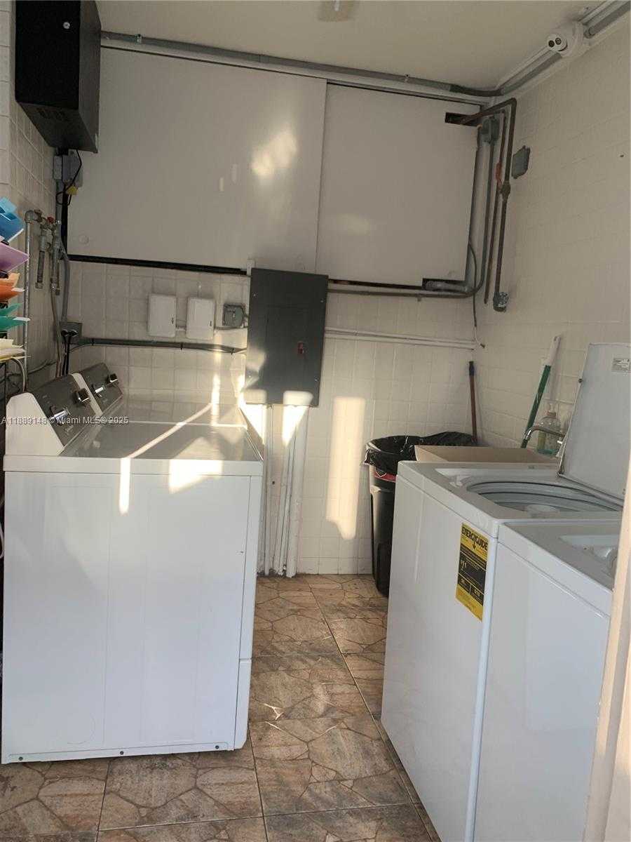 Small Image of 322 TAYLOR ST #2D, Hollywood Number 38