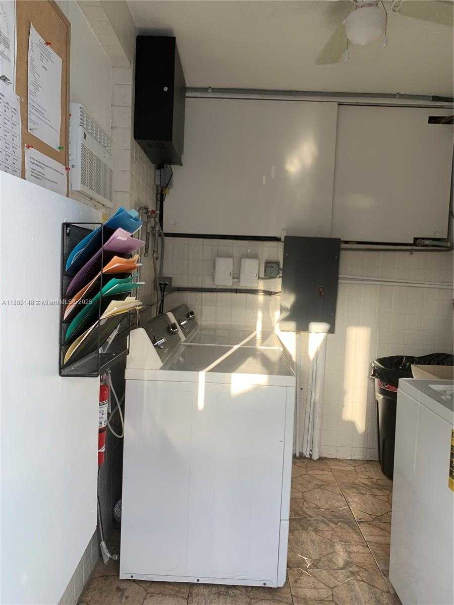 Small Image of 322 TAYLOR ST #2D, Hollywood Number 39