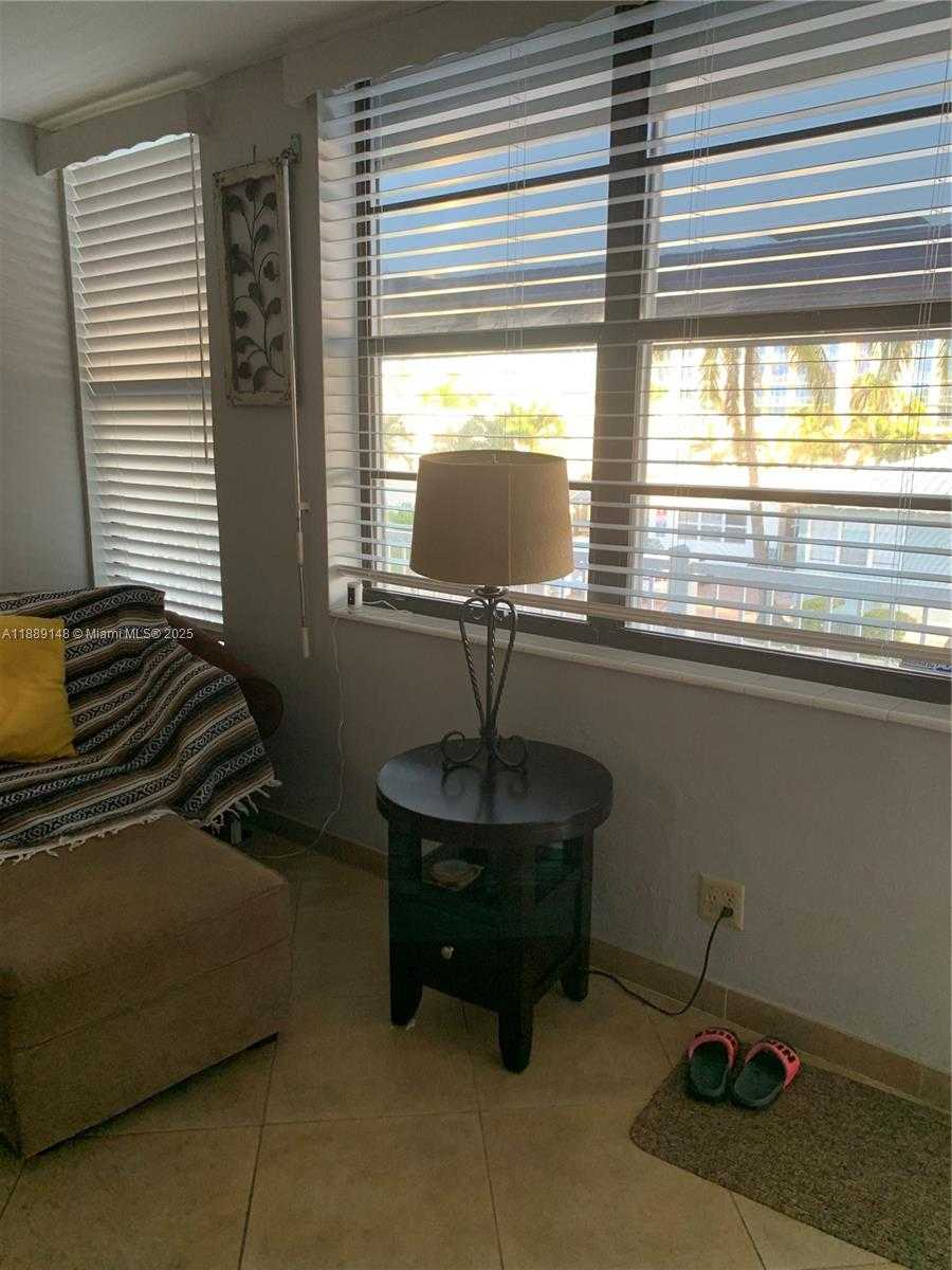 Small Image of 322 TAYLOR ST #2D, Hollywood Number 45