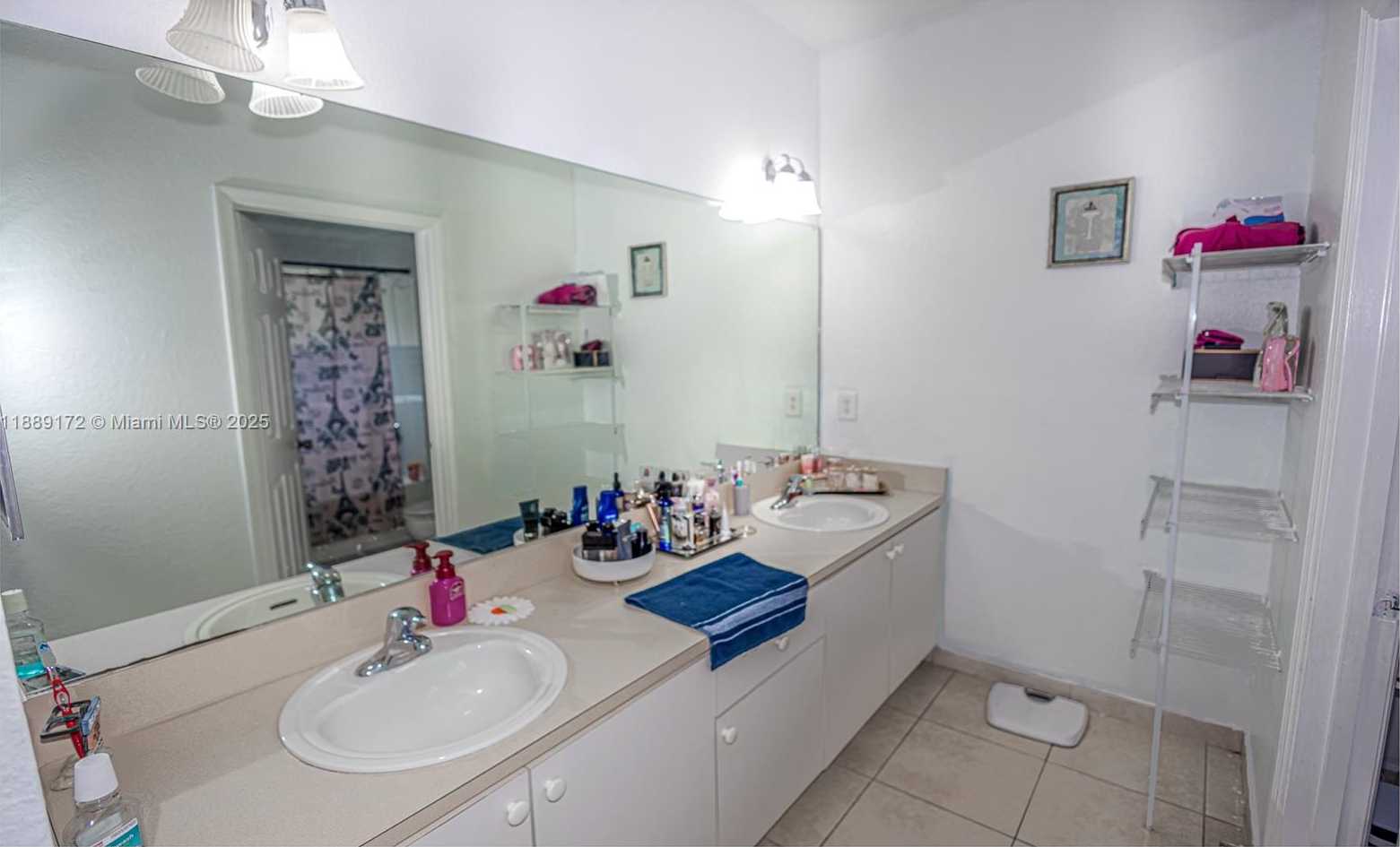 Small Image of 18272 SOUTH WEST 108TH PATH, Miami Number 12