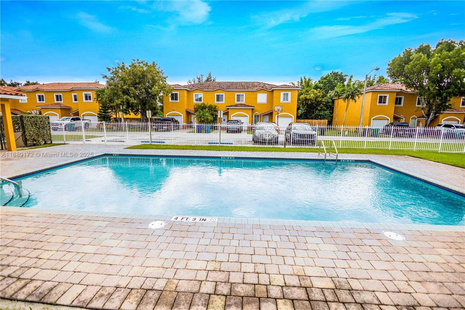 Small Image of 18272 SOUTH WEST 108TH PATH, Miami Number 26