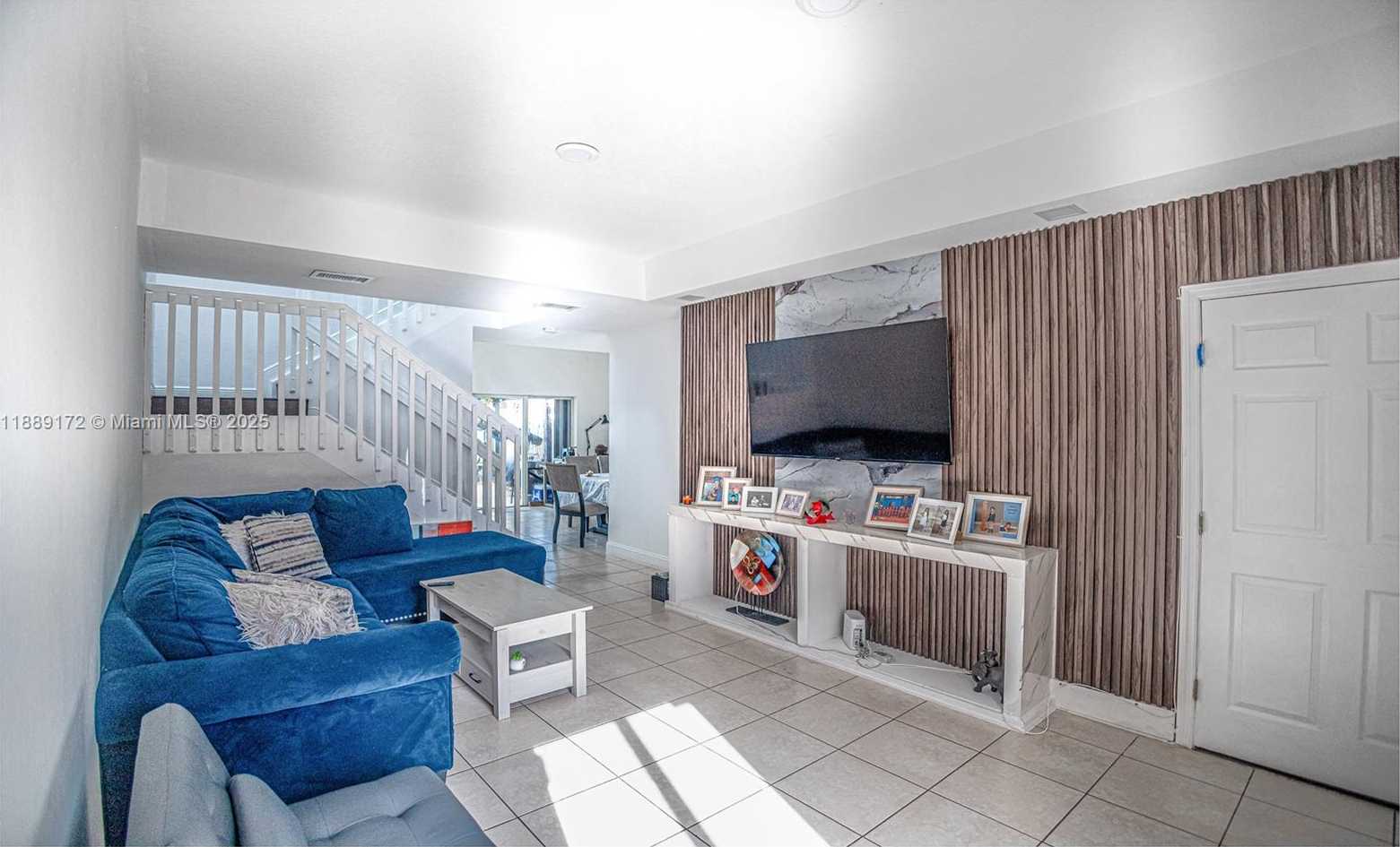 Small Image of 18272 SOUTH WEST 108TH PATH, Miami Number 4