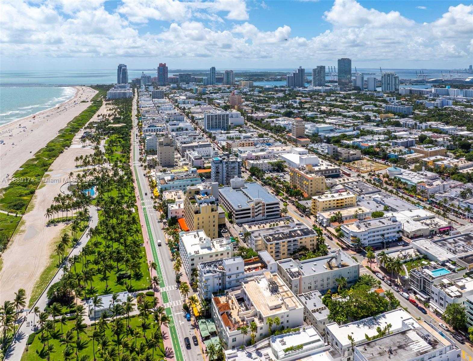 Small Image of 1390 OCEAN DR #202, Miami Beach Number 56