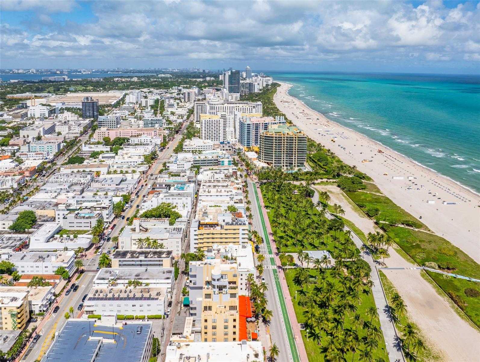 Small Image of 1390 OCEAN DR #202, Miami Beach Number 62