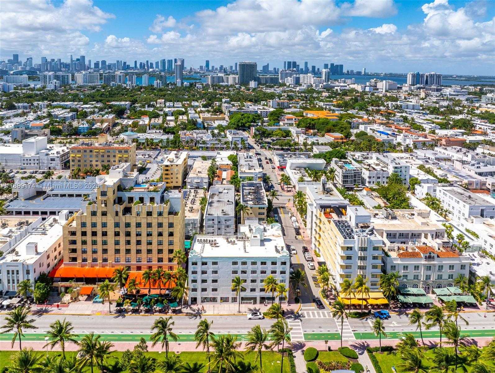 Small Image of 1390 OCEAN DR #202, Miami Beach Number 65