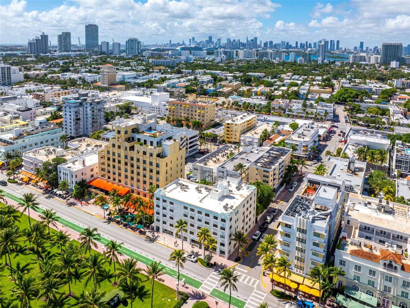 Small Image of 1390 OCEAN DR #202, Miami Beach Number 66