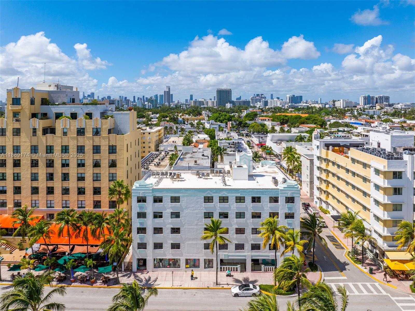 Small Image of 1390 OCEAN DR #202, Miami Beach Number 73