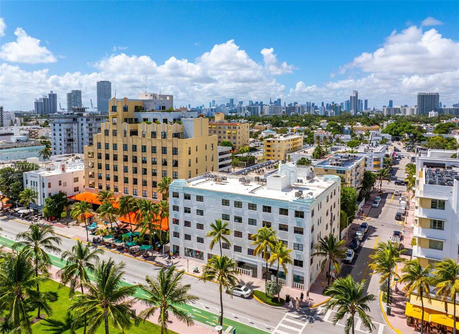 Small Image of 1390 OCEAN DR #202, Miami Beach Number 74