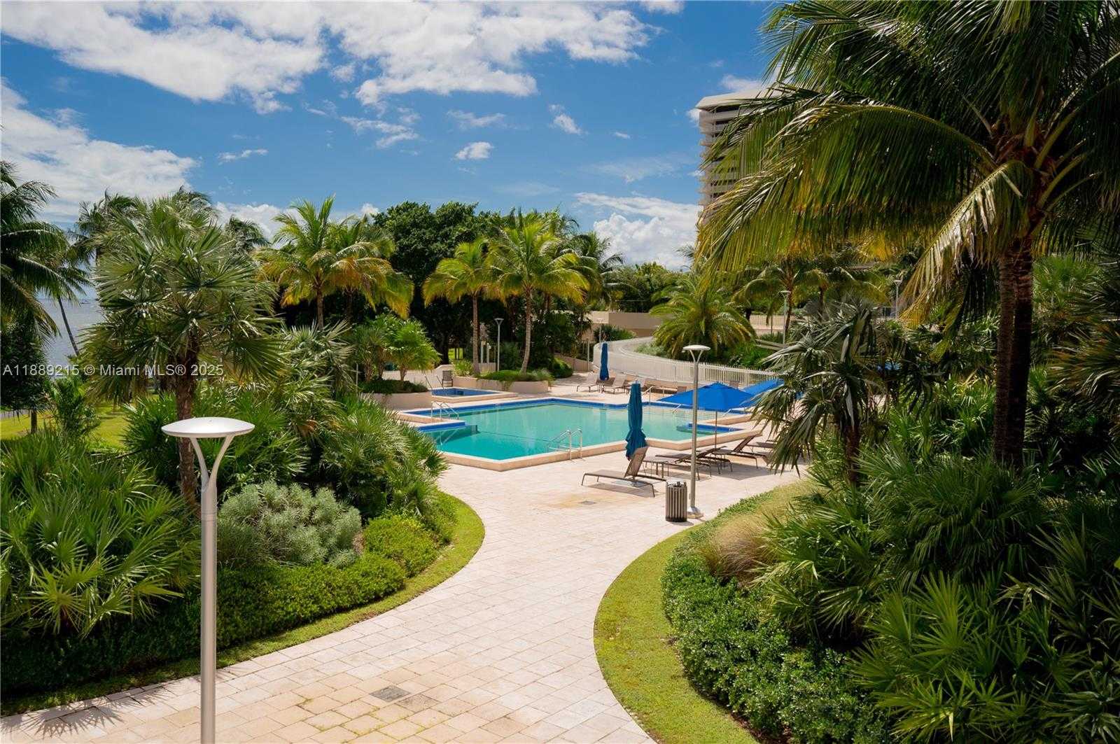 Small Image of 3 GROVE ISLE DR #C308, Miami Number 23