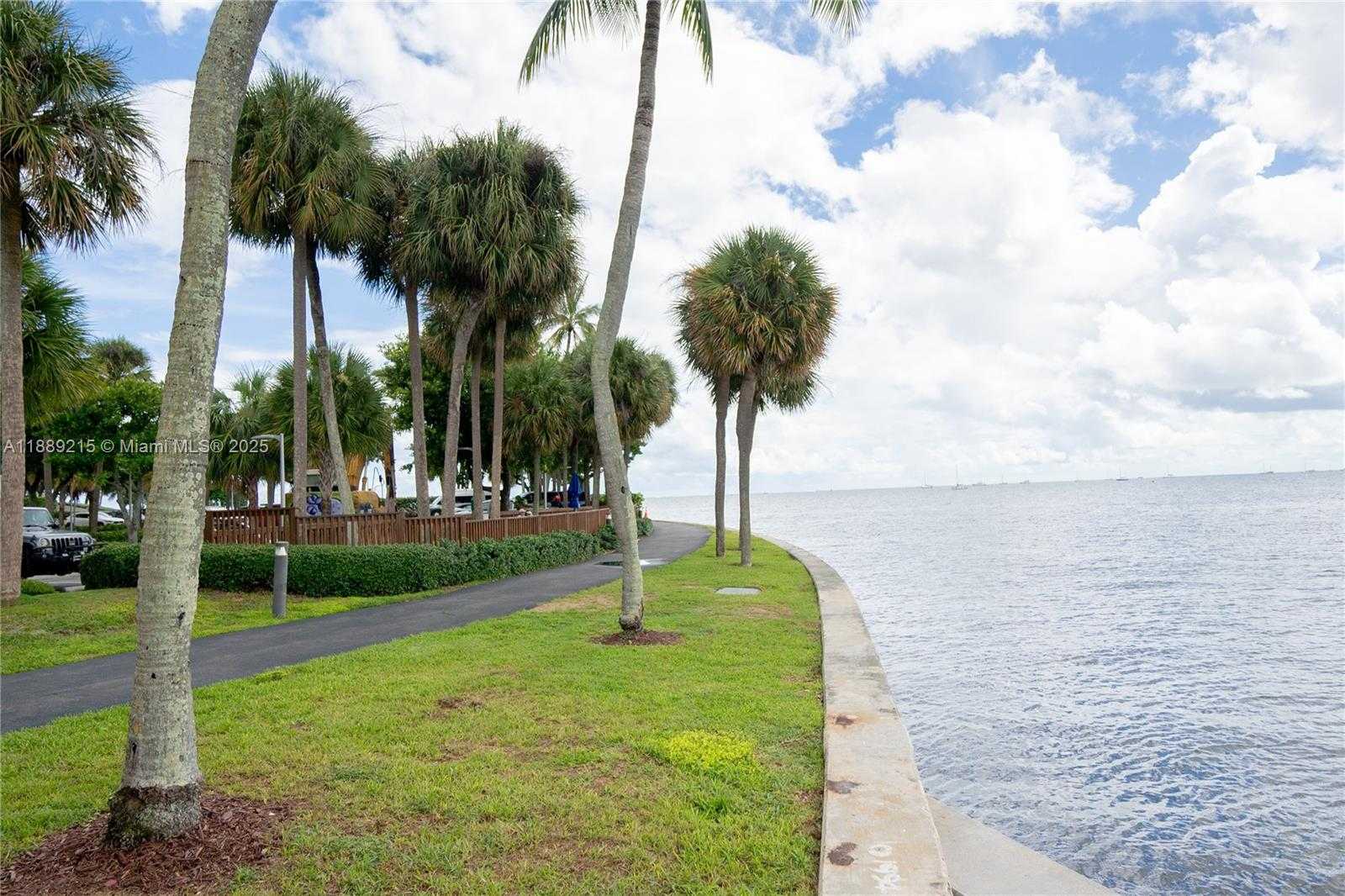 Small Image of 3 GROVE ISLE DR #C308, Miami Number 48