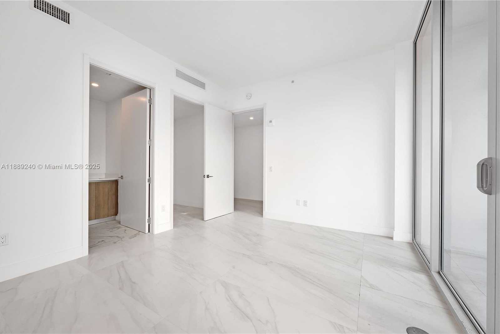 Small Image of 17550 COLLINS AVE #501, Sunny Isles Beach Number 16