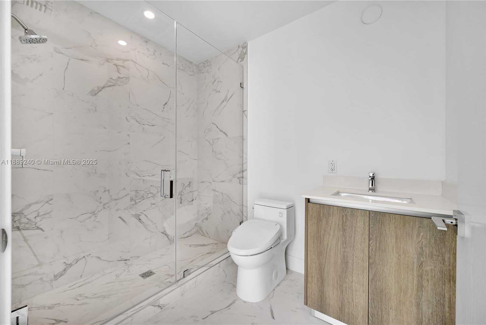 Small Image of 17550 COLLINS AVE #501, Sunny Isles Beach Number 17